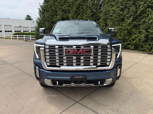 Downpour Metallic 2026 GMC Sierra 2500 Denali