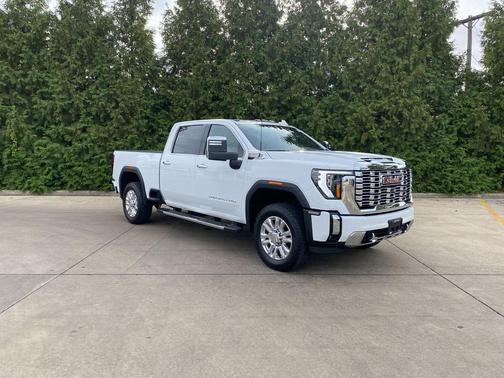 2024 GMC Sierra 2500 Denali
