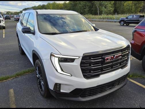 2024 GMC Acadia FWD Elevation