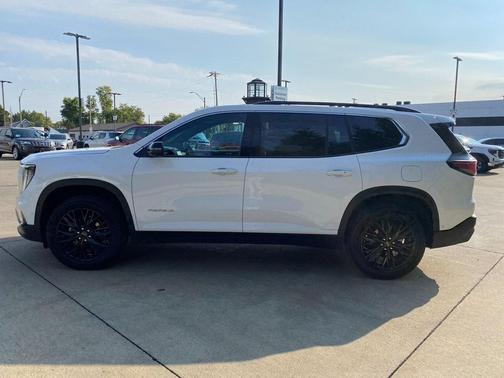 2024 GMC Acadia FWD Elevation