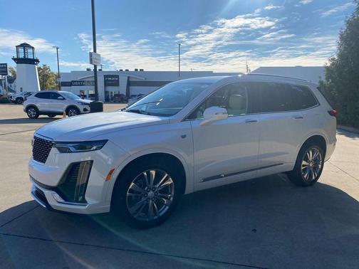 2024 Cadillac XT6 Premium Luxury AWD