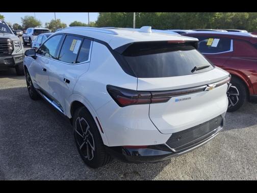 Summit White 2025 Chevrolet Equinox EV LT