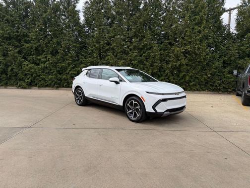 Summit White 2025 Chevrolet Equinox EV LT