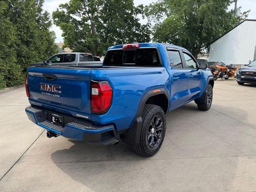 Dynamic Blue Metallic 2023 GMC Canyon Elevation