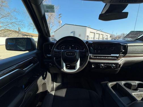 Dynamic Blue Metallic 2022 GMC Sierra 1500 Elevation