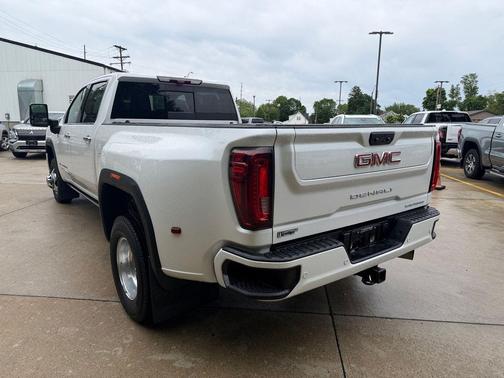 White Frost Tricoat 2023 GMC Sierra 3500 Denali