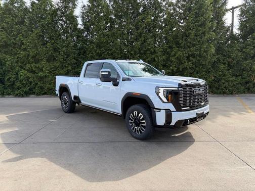 Glacier White Tricoat 2026 GMC Sierra 2500 Denali Ultimate