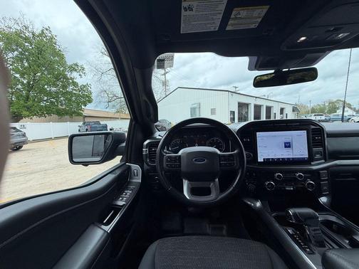 Lead Foot 2021 Ford F-150 XLT