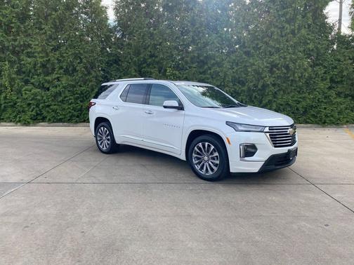 2022 Chevrolet Traverse Premier