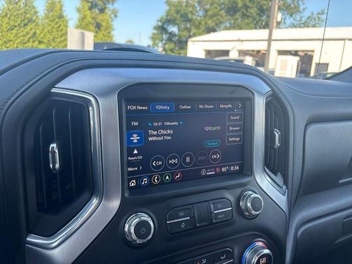 Quicksilver Metallic 2021 GMC Sierra 1500 SLT