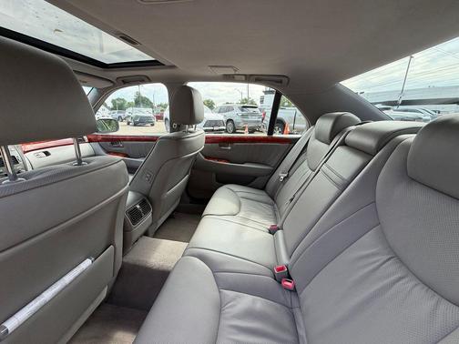 Gray 2006 Lexus LS 430 Base