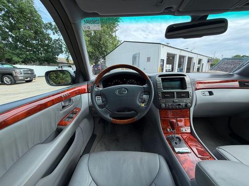Gray 2006 Lexus LS 430 Base