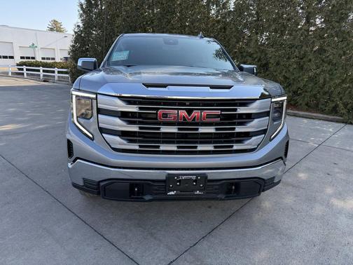 Sterling Metallic 2026 GMC Sierra 1500 SLE