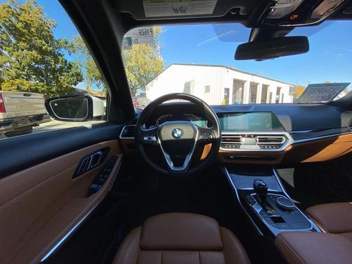 2021 BMW 330 xDrive