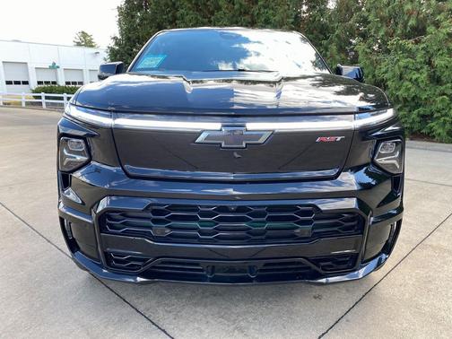 2024 Chevrolet Silverado EV First-Edition RST 4WD