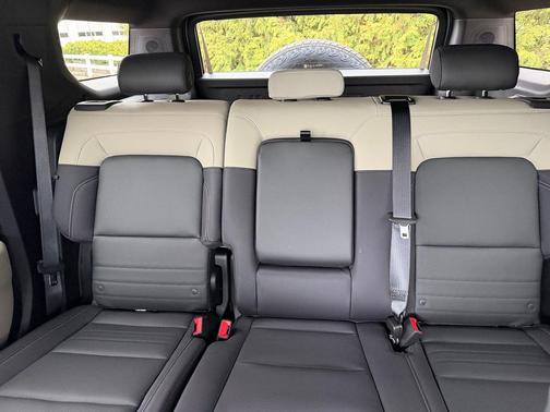 2026 GMC HUMMER EV SUV 2X