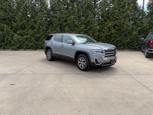 Satin Steel Metallic 2022 GMC Acadia FWD SLE