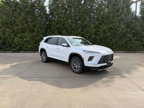 Summit White 2026 Buick Enclave Preferred FWD