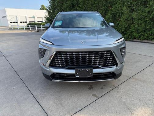 Moonstone Gray Metallic 2027 Buick Enclave Avenir