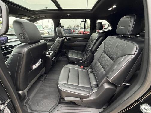 2025 Buick Enclave Avenir FWD