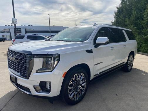 2024 GMC Yukon XL Denali Ultimate