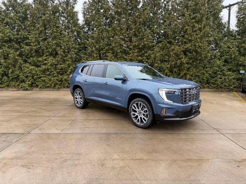 2026 GMC Acadia Denali