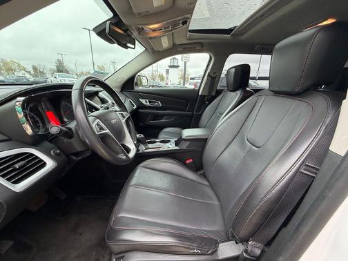 White Frost Tricoat 2017 GMC Terrain SLT