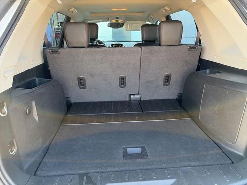 White Frost Tricoat 2017 GMC Terrain SLT