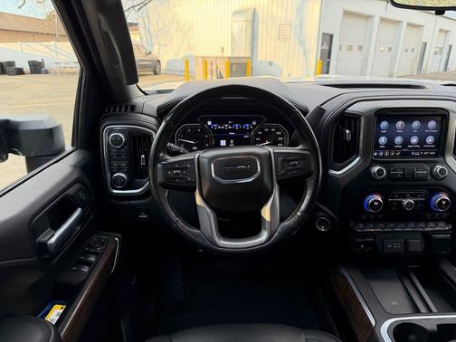 2021 GMC Sierra 2500 Denali