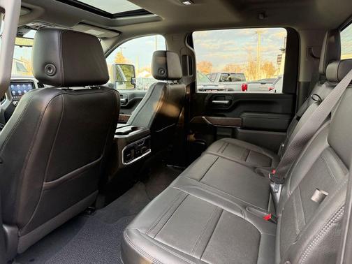 2021 GMC Sierra 2500 Denali