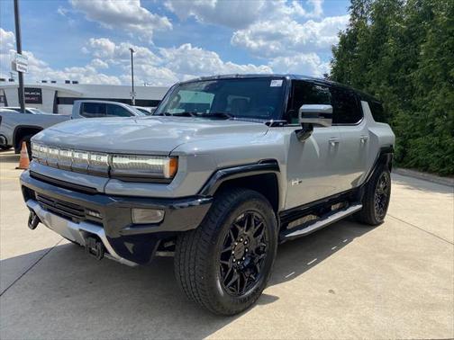 2024 GMC HUMMER EV SUV 2X
