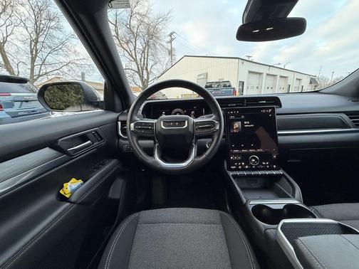 2025 GMC Terrain AWD Elevation