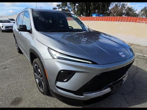 2025 Buick Enclave Sport Touring