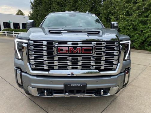 2026 GMC Sierra 2500 Denali