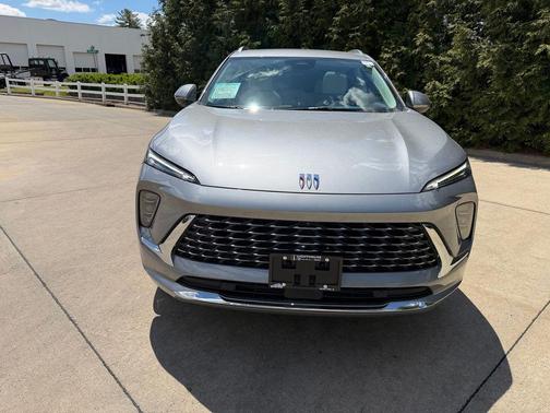 Moonstone Gray Metallic 2026 Buick Envision Avenir AWD