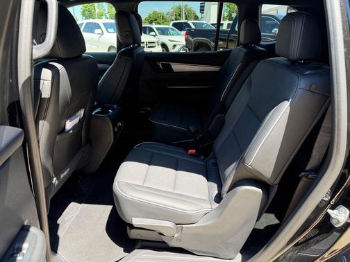 Ebony Twilight Metallic 2025 Buick Enclave Preferred FWD