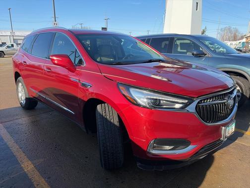 2018 Buick Enclave Essence