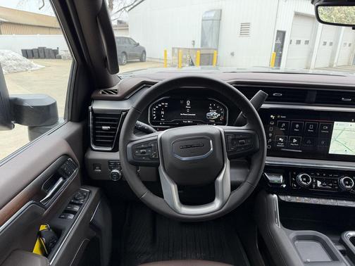 2025 GMC Sierra 3500 Denali