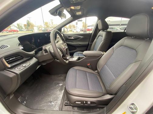 2026 Buick Envista Preferred FWD