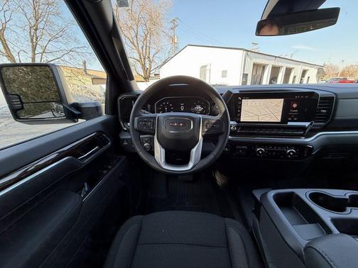 2026 GMC Sierra 2500 SLE