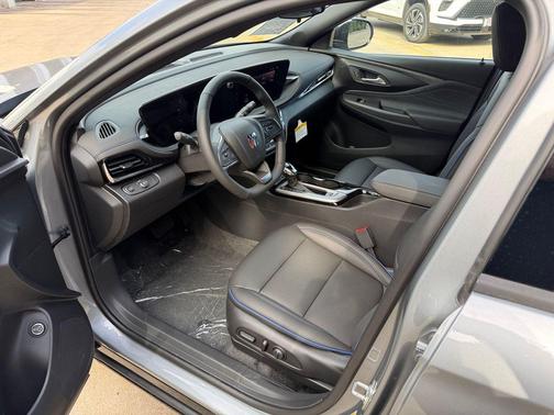 Moonstone Gray Metallic 2026 Buick Envista Sport Touring FWD