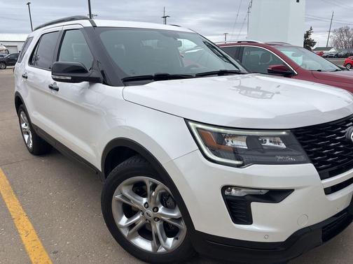 2018 Ford Explorer Sport