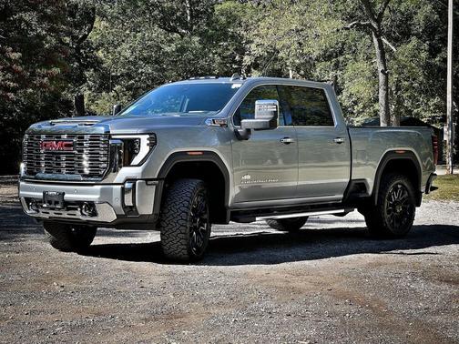 2026 GMC Sierra 2500 Denali
