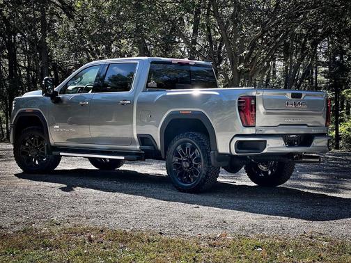 2026 GMC Sierra 2500 Denali