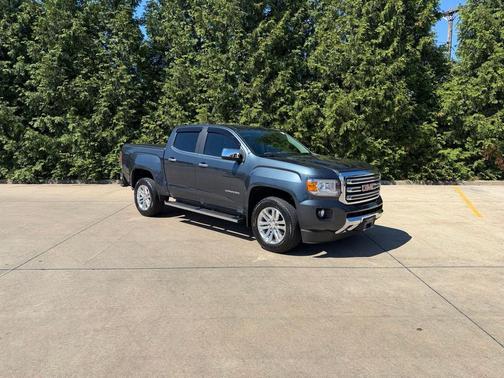 Dark Sky Metallic 2019 GMC Canyon SLT