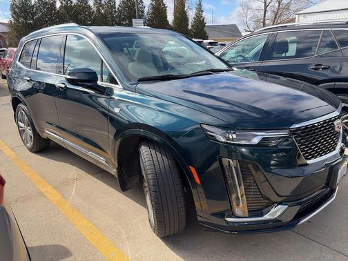 2025 Cadillac XT6 Premium Luxury AWD