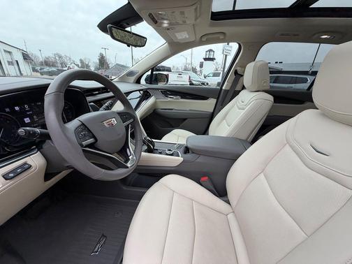 2025 Cadillac XT6 Premium Luxury AWD