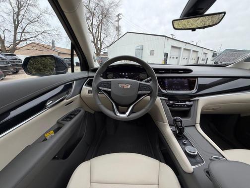 2025 Cadillac XT6 Premium Luxury AWD