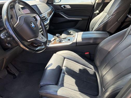 Alpine White 2019 BMW X7 xDrive50i