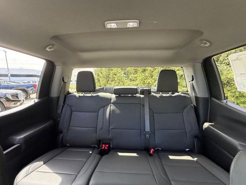 Summit White 2026 GMC Sierra 1500 Pro